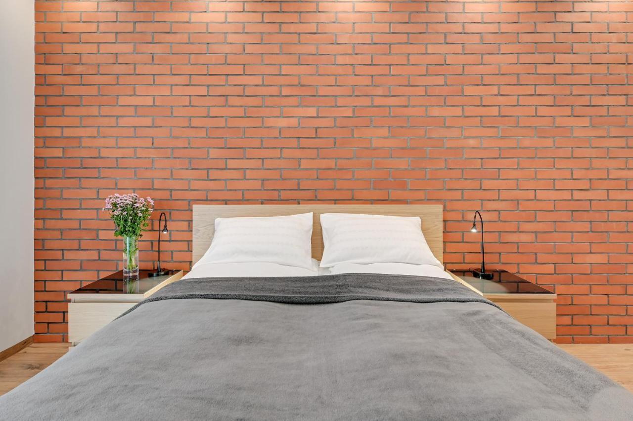 Central Apartment - Free Private Parking غدانسك المظهر الخارجي الصورة